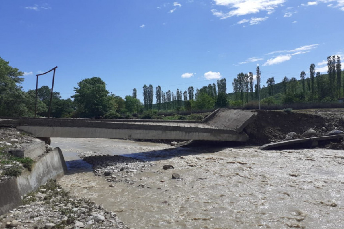 ГААДА опровергло информацию об обрушении автомобильного моста в Гёйчае