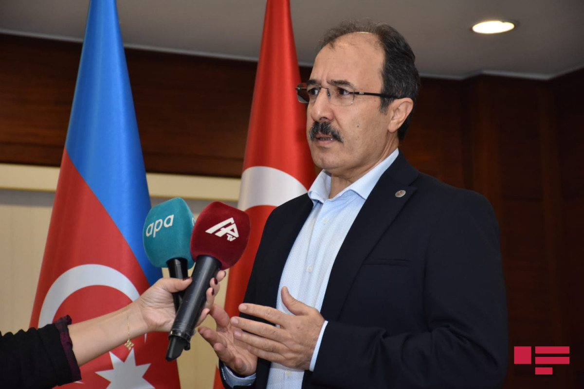 Cahit Bağçı
