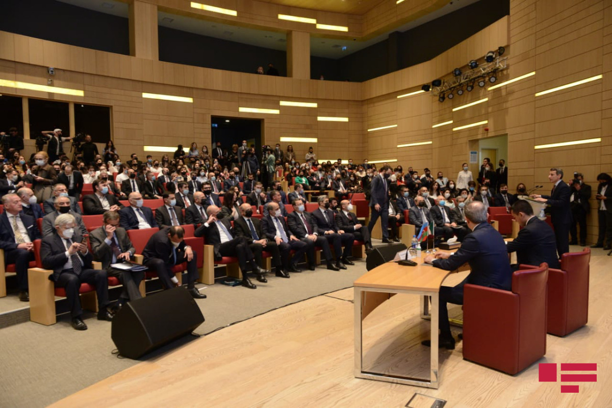Azərbaycan-İtaliya əlaqələrinə həsr olunmuş konfrans keçirilib - FOTO 