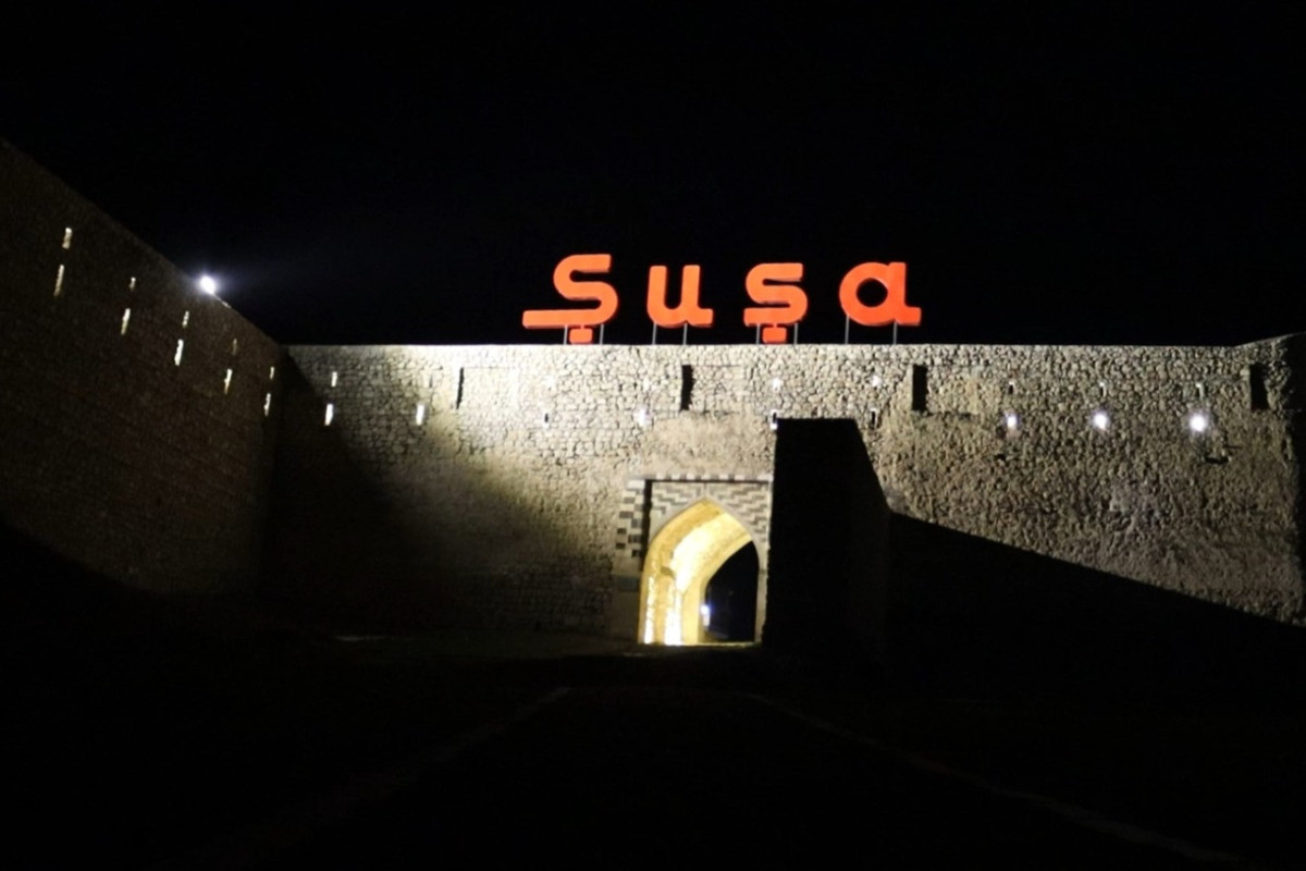 İmsak vaxtı Şuşada azan səsləndirilir - VİDEO 