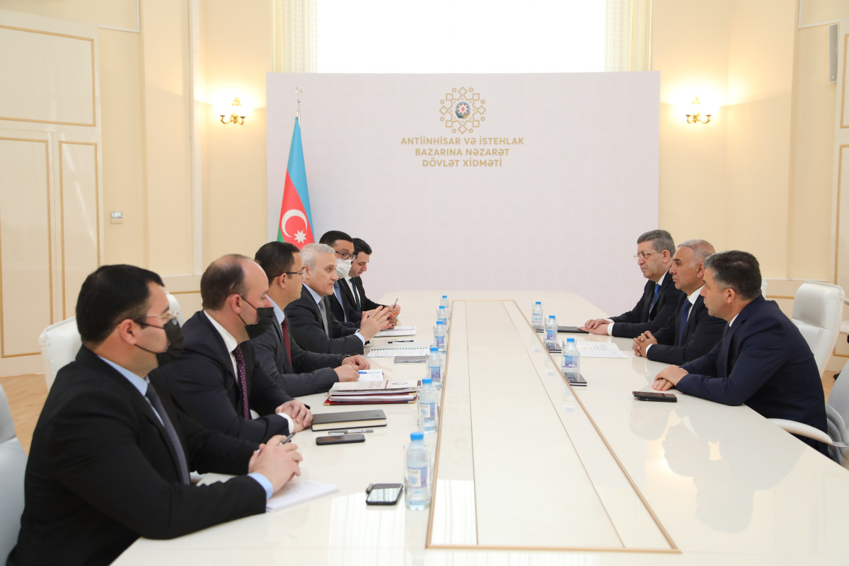 Kommunal sahədə aztəminatlı təbəqələrin mənafelərinin müdafiəsi müzakirə olunub