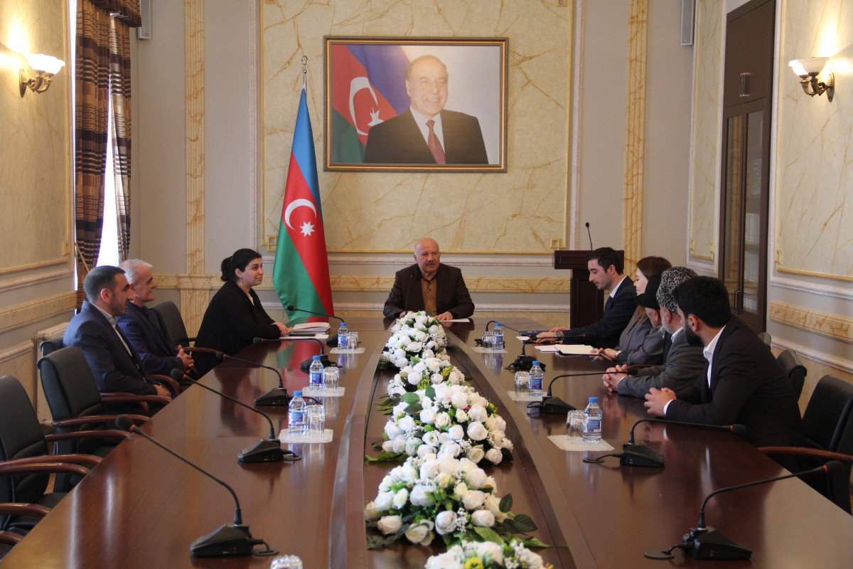 Qeydiyyatdan keçmiş 5 dini icmaya şəhadətnamə təqdim edilib