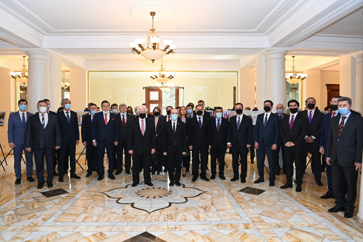 XİN-də Azərbaycan-Rusiya münasibətlərinin 30 illiyi ilə əlaqədar tədbir keçirilib - YENİLƏNİB 