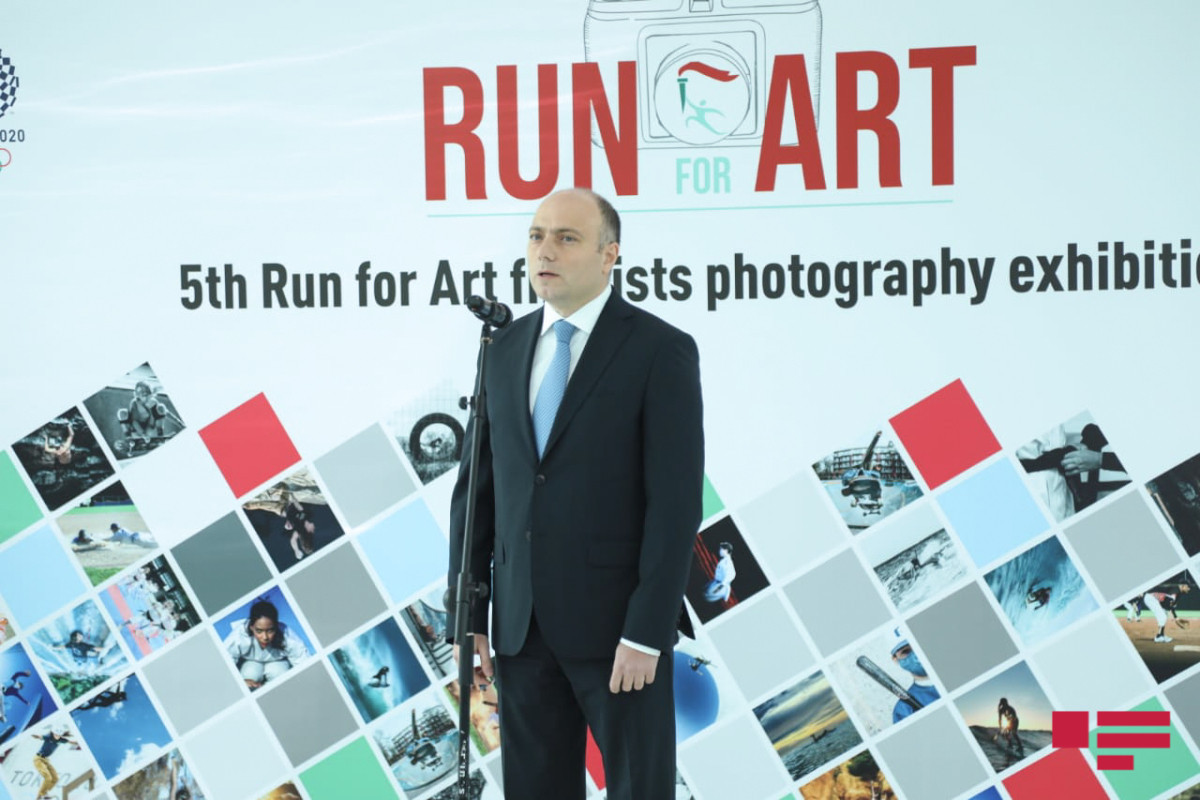 “Run for Art” beynəlxalq foto müsabiqəsinin finalçılarının sərgisinin açılışı olub - FOTO 