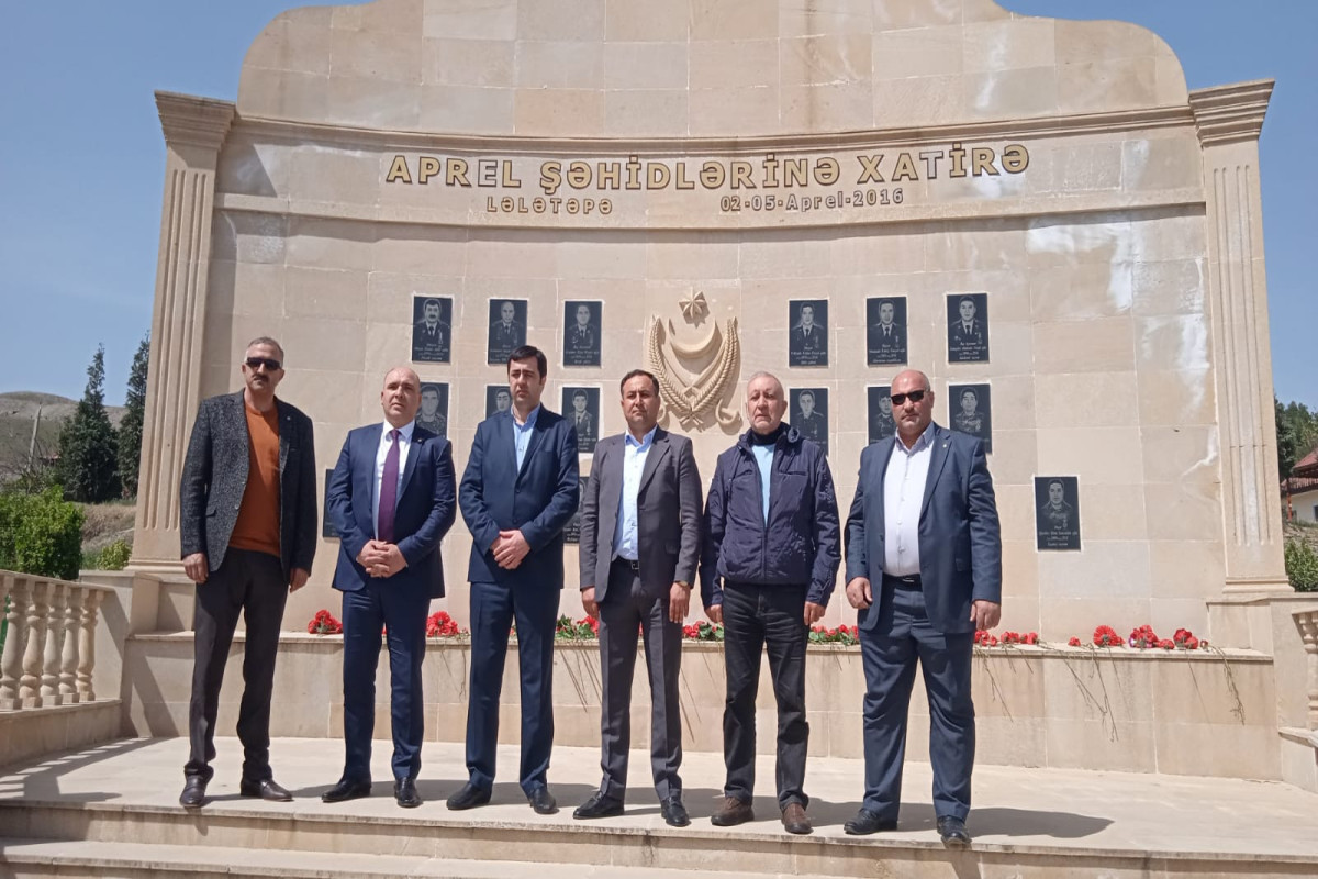 “Azəriqaz” rəhbərliyi Cocuq Mərcanlı kəndinə səfər edib
