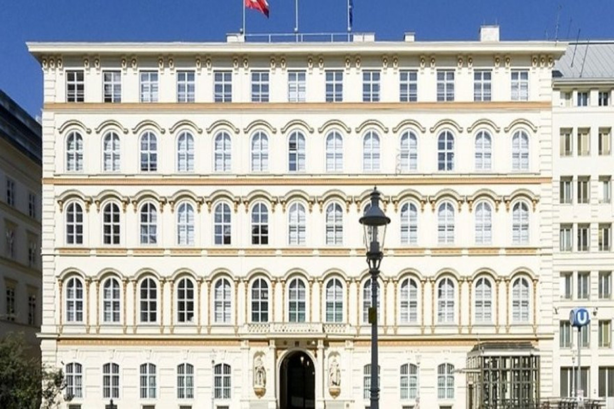 Avstriya 4 rusiyalı diplomatı ölkədən çıxarır
