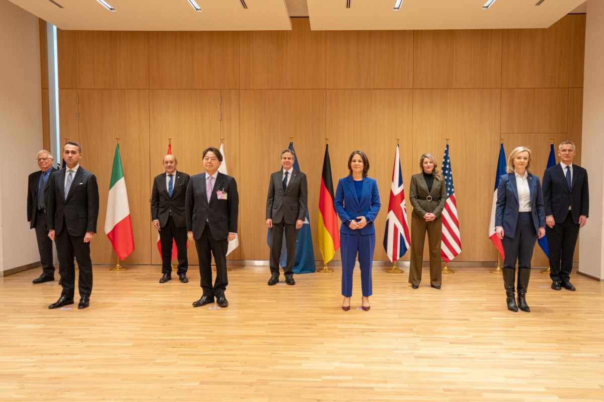 G7 ölkələrinin xarici işlər nazirləri görüşüb