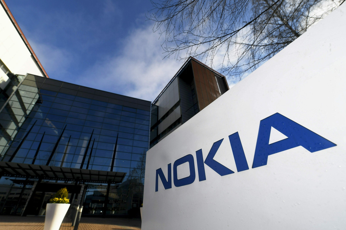 NOKIA Rusiya bazarını tərk edir