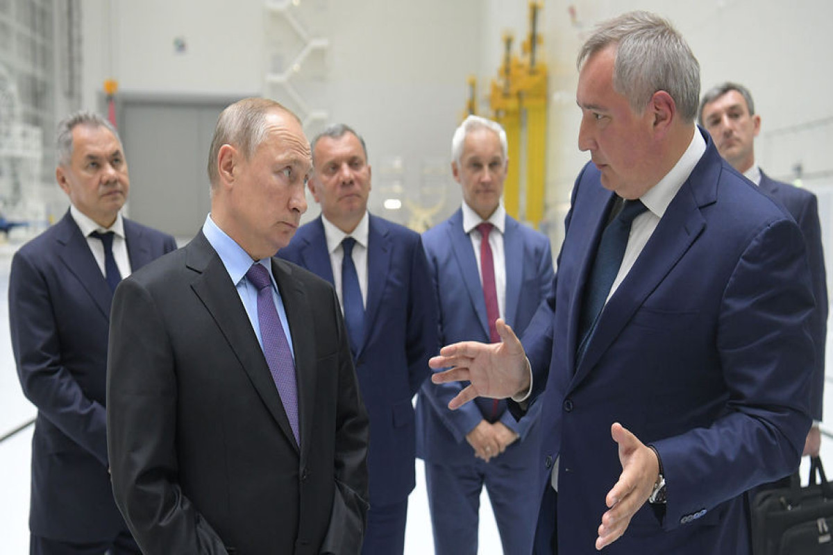 Putin: "Rusiya Ay proqramını bərpa edəcək"