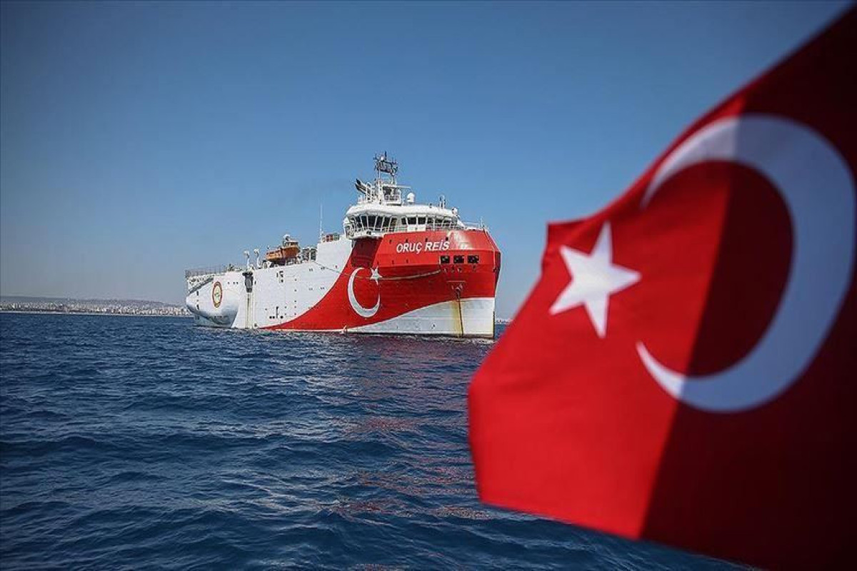 Türkiyənin 22 gəmisi Ukrayna sahillərində qalıb