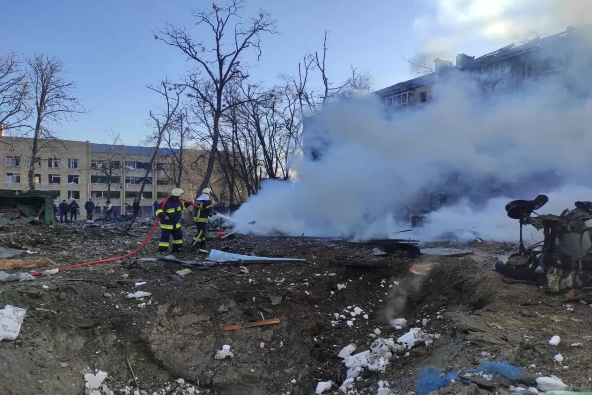 Rusiya uzaqmənzilli raketlərlə Kiyevdə hərbi zavoda zərbə endirib
