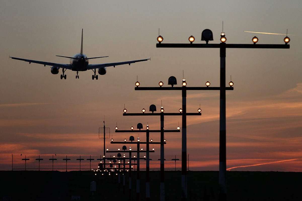 Пассажироперевозки воздушным транспортом в Азербайджане выросли в 3 раза