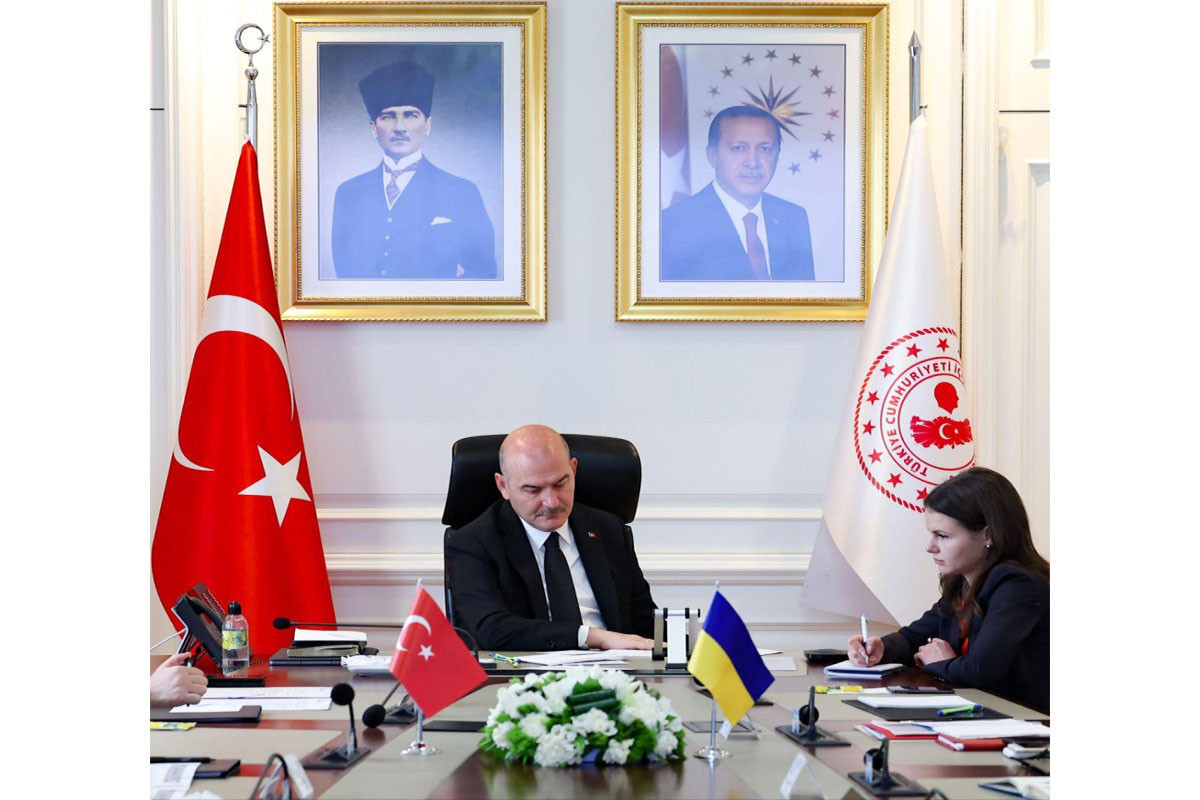 Turkish, Ukrainian Ministers of Internal Affairs discuss humanitarian assistance