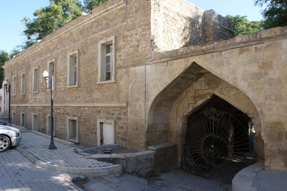 Palace of Baku khans has been restored