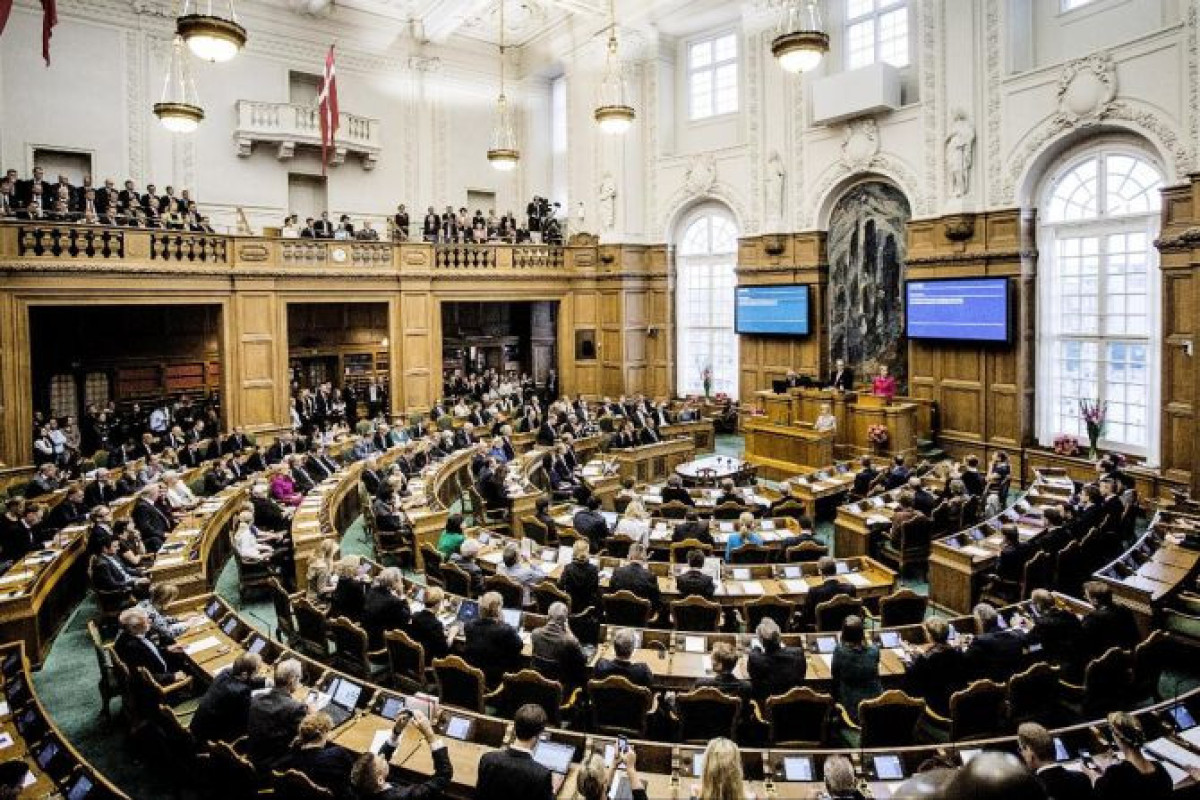 Парламент Дании