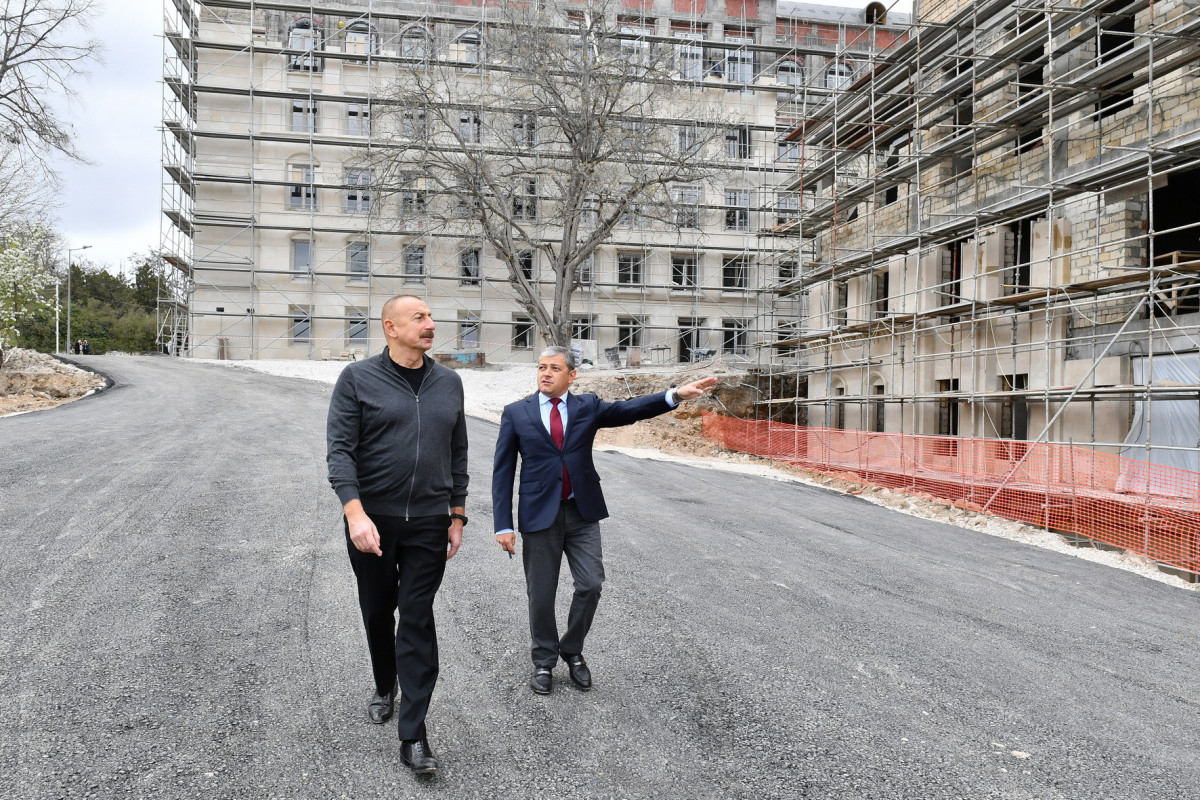 Президент ознакомился с капитальным ремонтом административного здания и строительством конференц-зала в Шуше-ФОТО -ОБНОВЛЕНО 