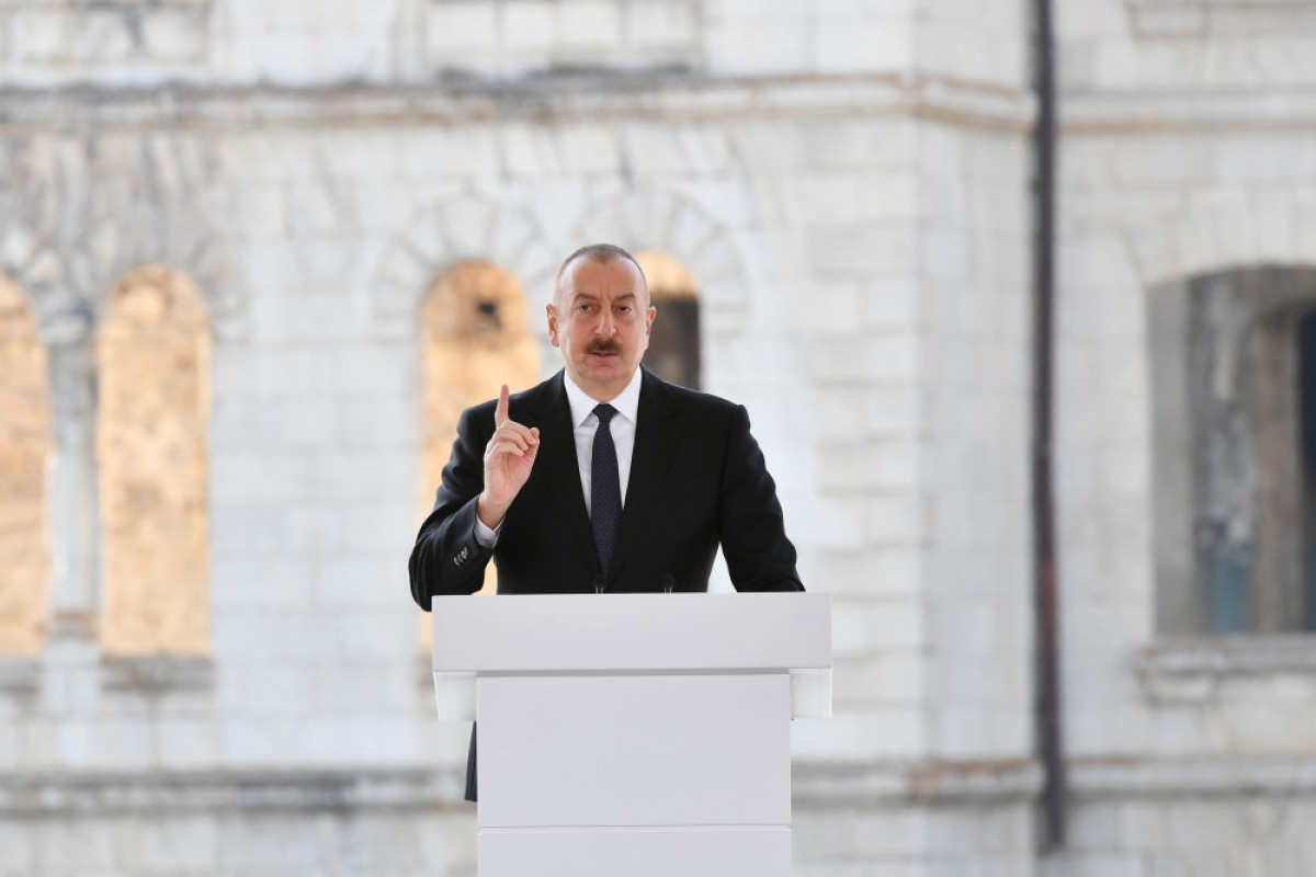 Prezident İlham Əliyev: "Biz bütün dünyaya sübut etdik ki, Azərbaycan xalqı böyük xalqdır"