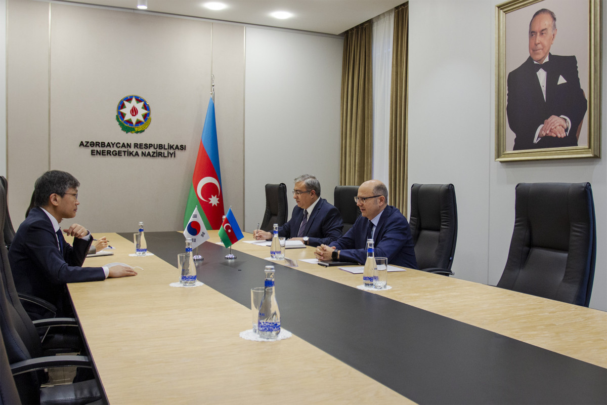 Minister of Energy Parviz Shahbazov received Ambassador Extraordinary and Plenipotentiary of the Republic of Korea to Azerbaijan Lee Eun Yong