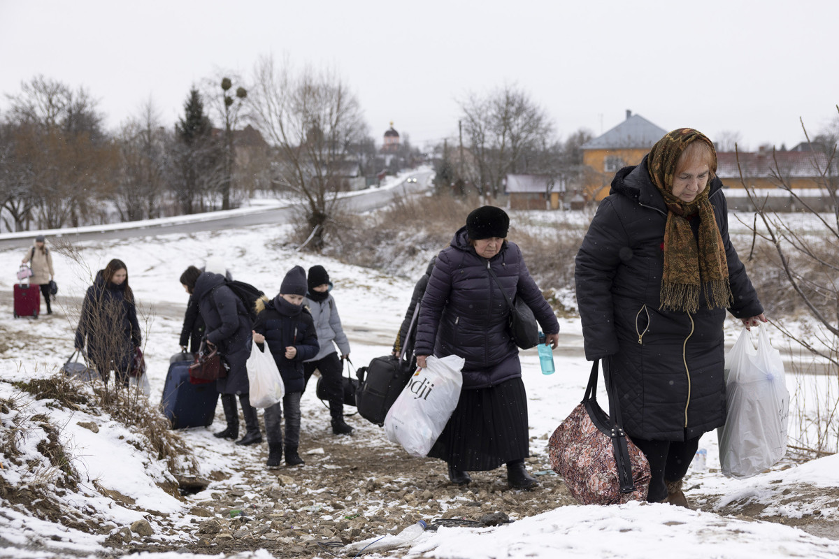 UN expects 8.3 million refugees to flee Ukraine