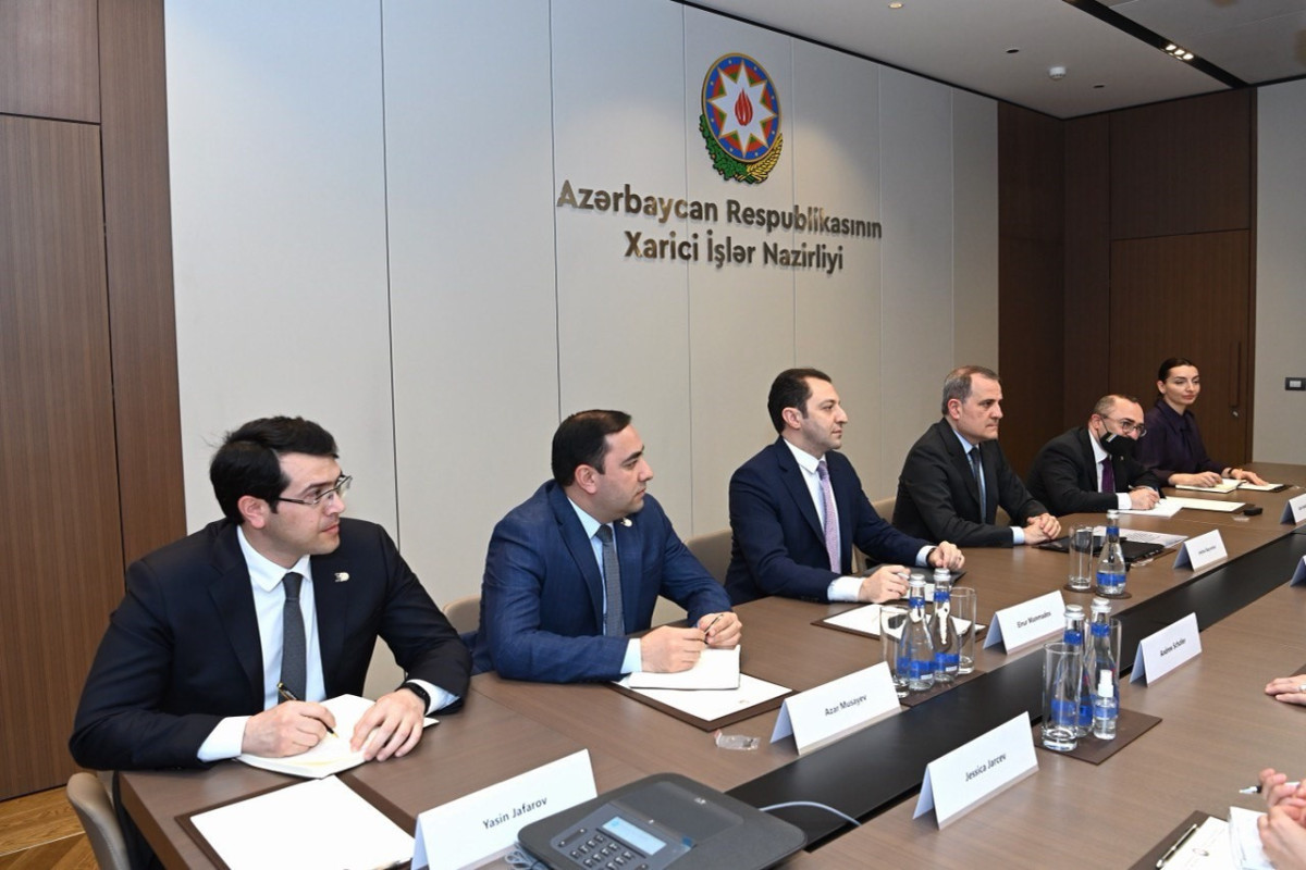 Azerbaijan's FM briefs US Deputy Assistant Secretary about the situation in the region