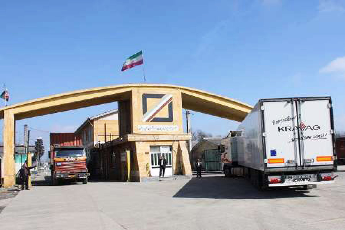 Azerbaijani Ambassador: "İmposing no duty on trucks should be reciprocated"
