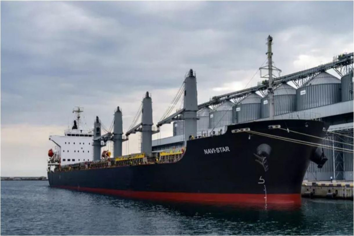 Ship leaving Odessa to be inspected in Bosphorus Starit