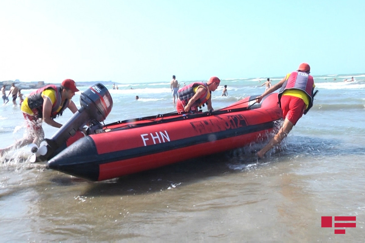 МЧС: В море спасены 5 человек