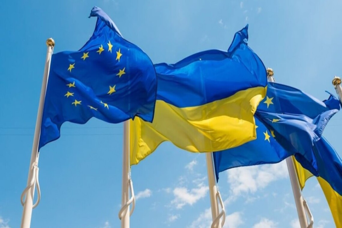 Avropa Komissiyası Ukraynaya 1 milyard avroluq kredit köçürüb