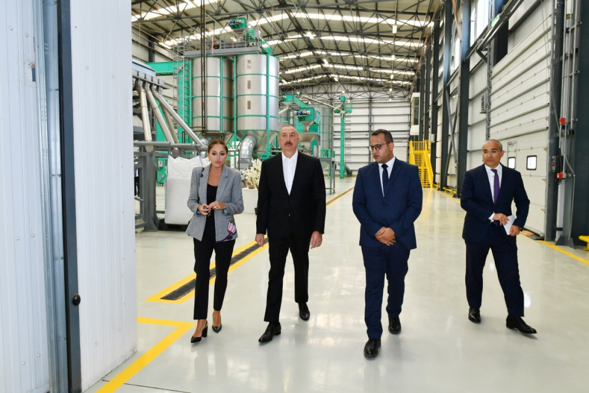 President Ilham Aliyev and First Lady Mehriban Aliyeva got acquainted with “Grand-Agro Invitro” LLC and participated in opening of “Azbadam” LLC processing factory
