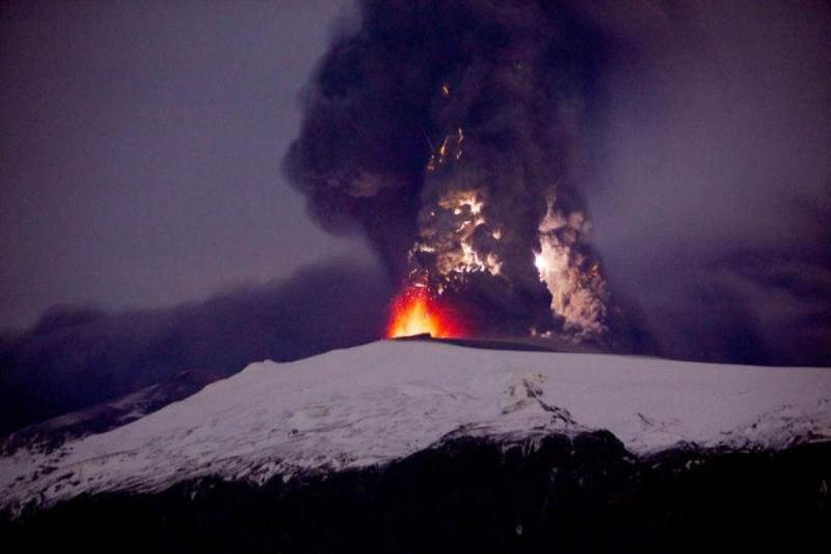 Volcanic eruption restarts in southwest Iceland