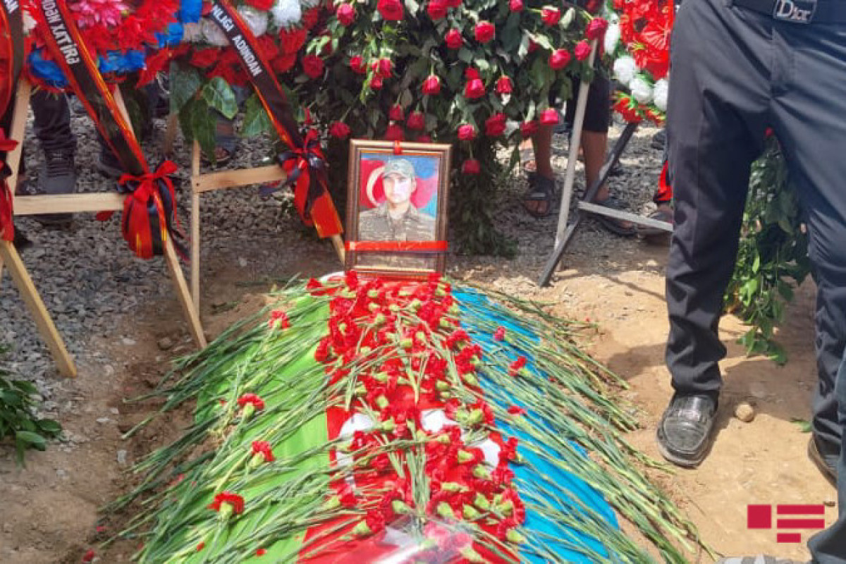 В Шамкире проходит церемония прощания с погибшим солдатом азербайджанской армии