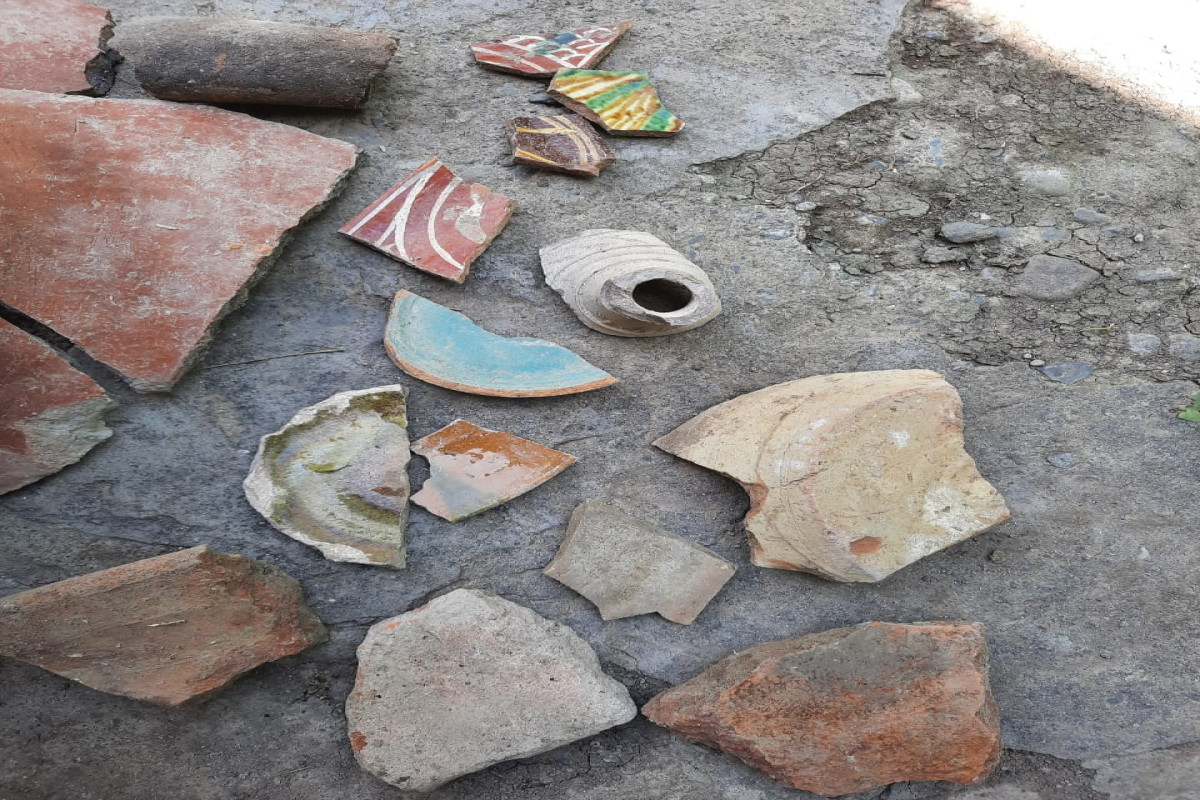 Ancient and medieval jug remains and pieces of pottery found in Aghdam-PHOTO 