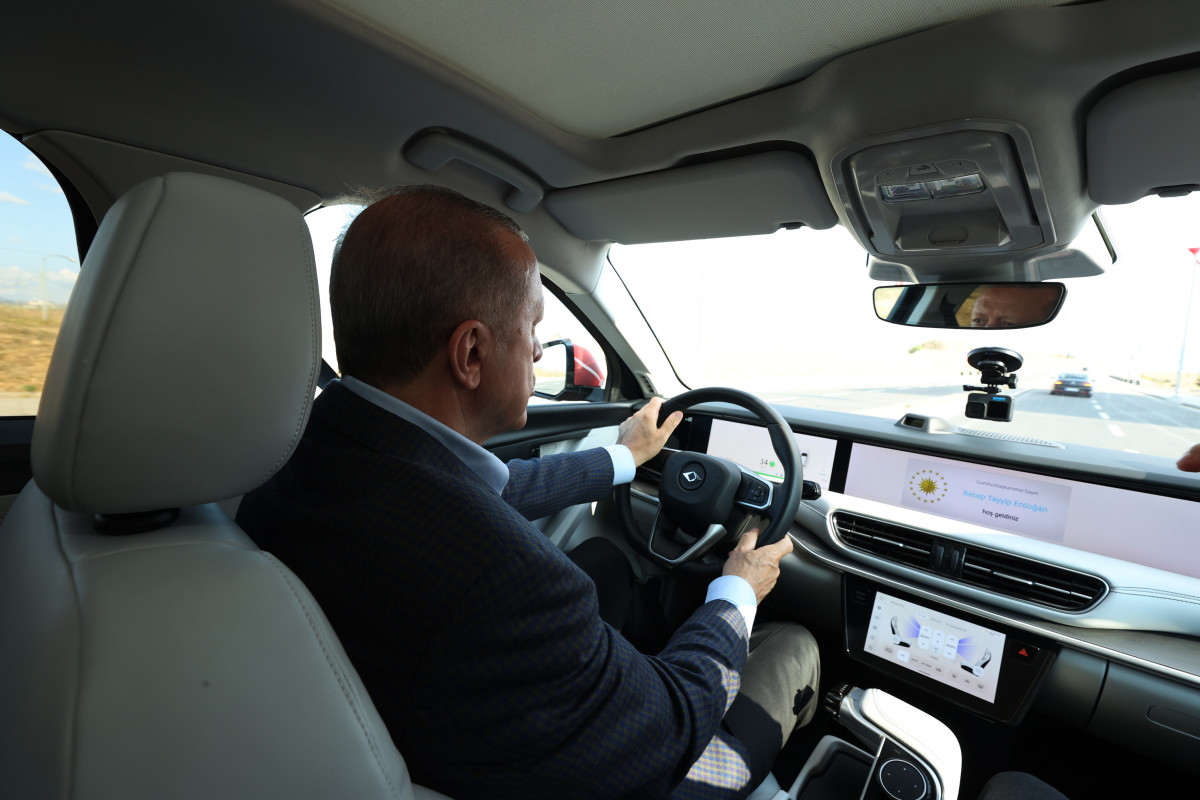 Türkiyə Prezidenti “Togg”un test sürüşünün videosunu paylaşıb  - FOTO  - VİDEO 