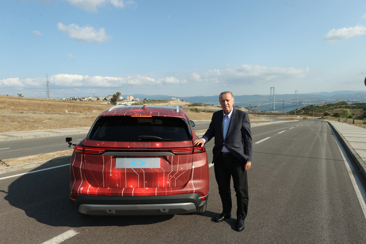 Türkiyə Prezidenti “Togg”un test sürüşünün videosunu paylaşıb  - FOTO  - VİDEO 