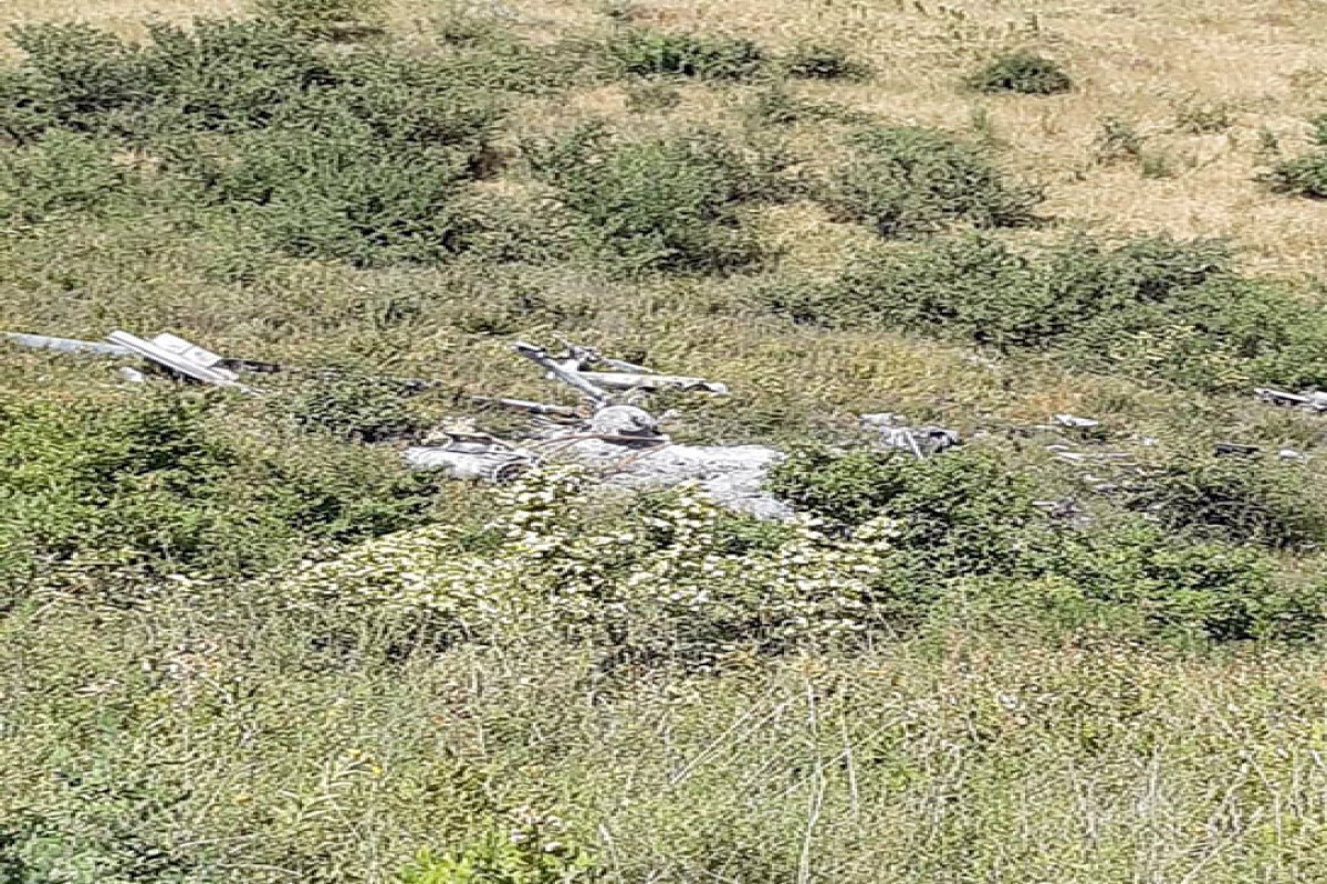 В Ходжавенде обнаружены обломки вертолета ВС Армении