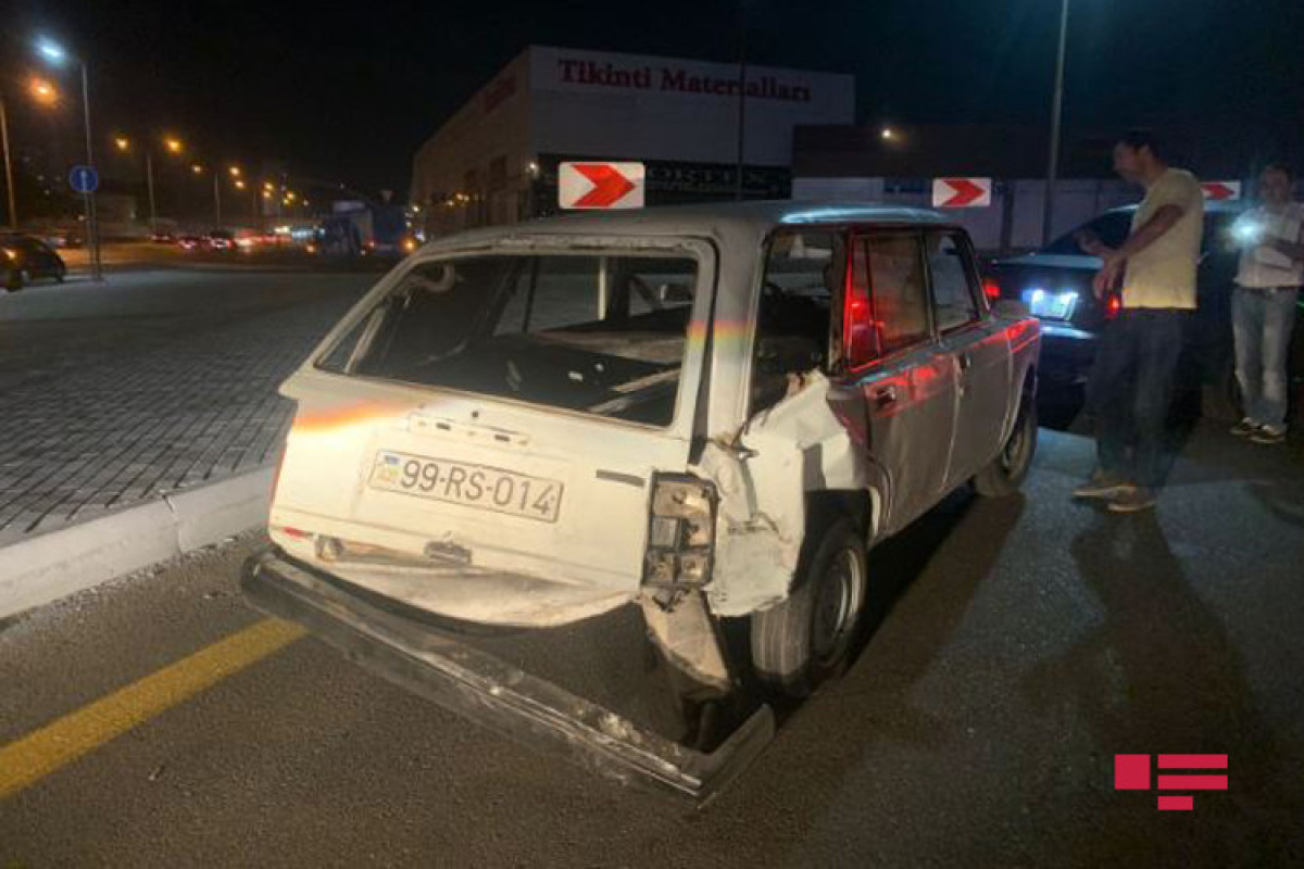 На трассе Баку-Сумгайыт произошла цепная авария-ФОТО 