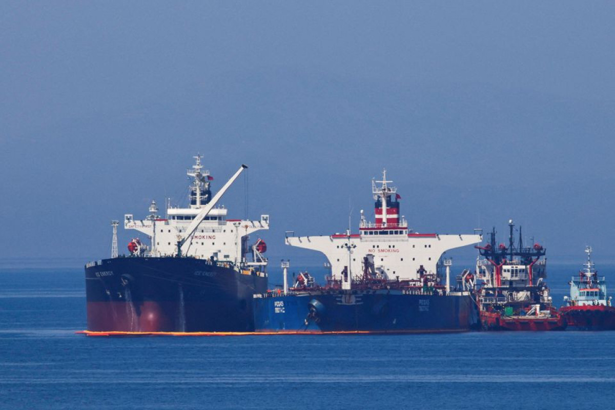 Iranian tanker reloading oil in Greece that was confiscated by U.S.