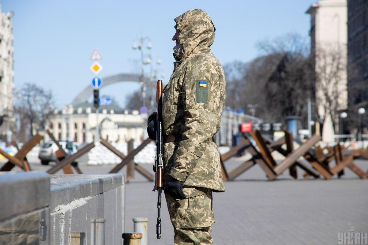 В Украине продлят срок действия военного положения