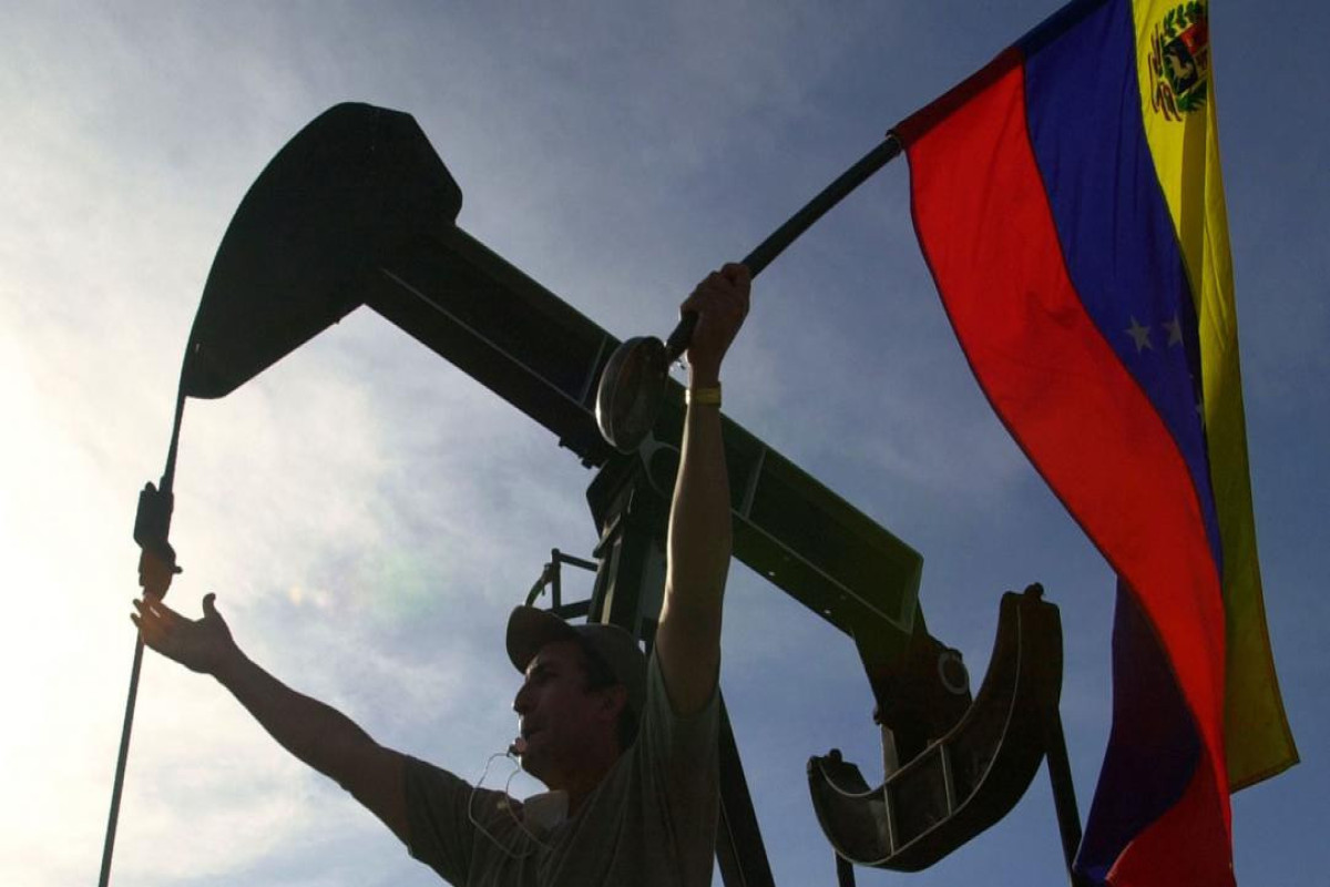 Венесуэла прекратила поставлять Европе нефть в обмен на списание долга