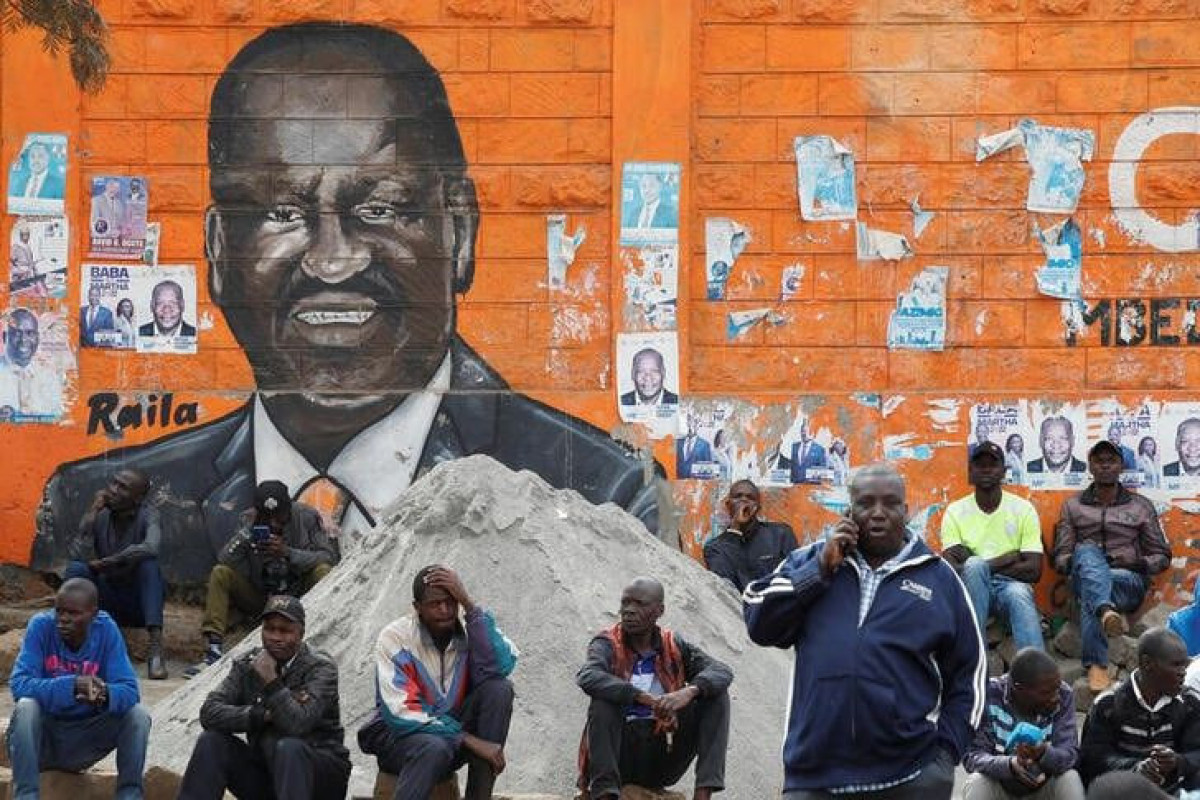 Odinga ahead in Kenya's presidential race, official results show