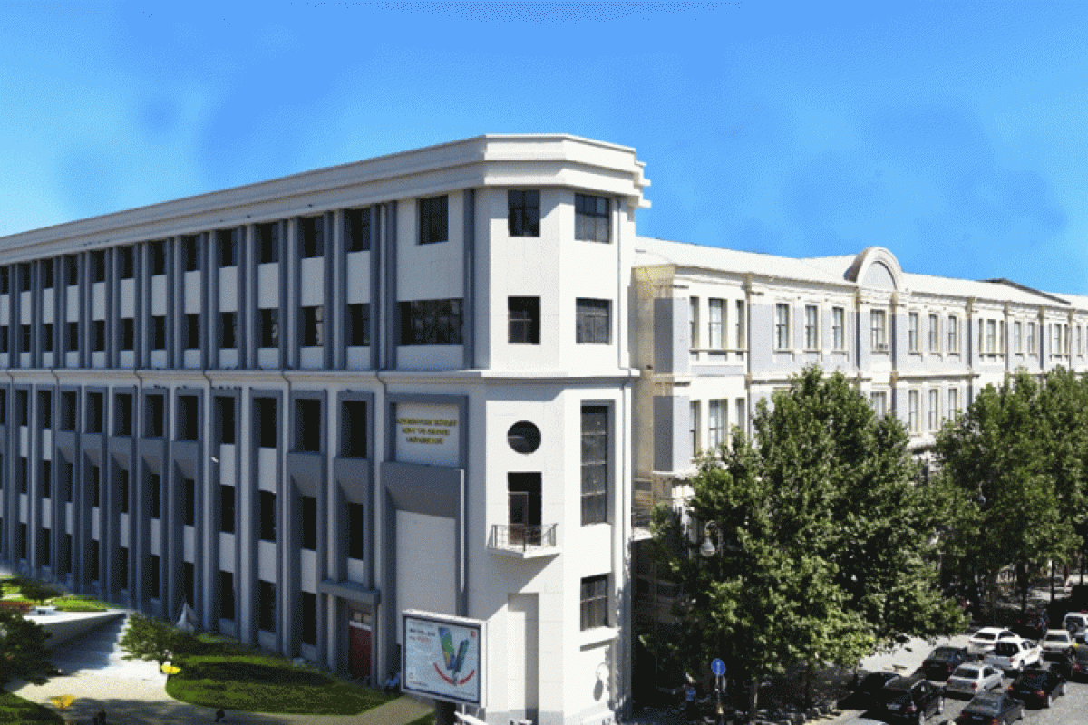Азербайджанский государственный университет нефти и промышленности стал публичным юридическим лицом