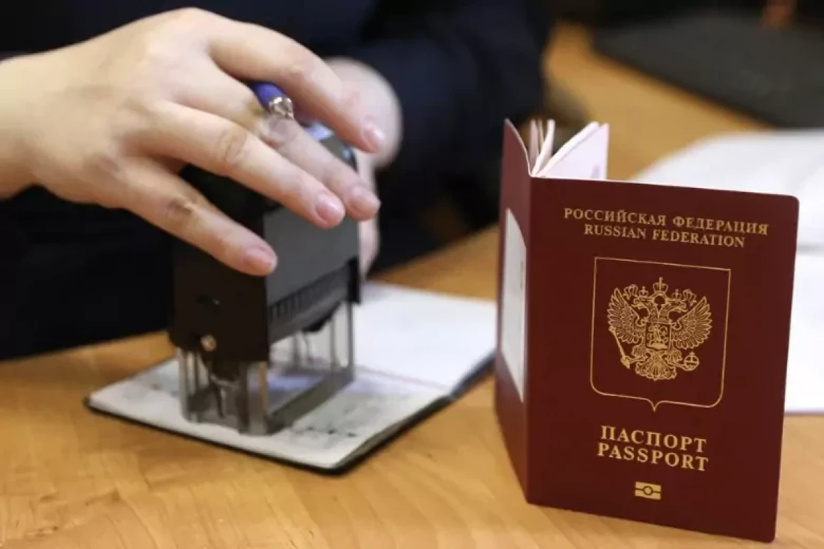 Finlandiya sentyabrdan Rusiya vətəndaşları üçün viza müraciətlərini yarıya endirəcək