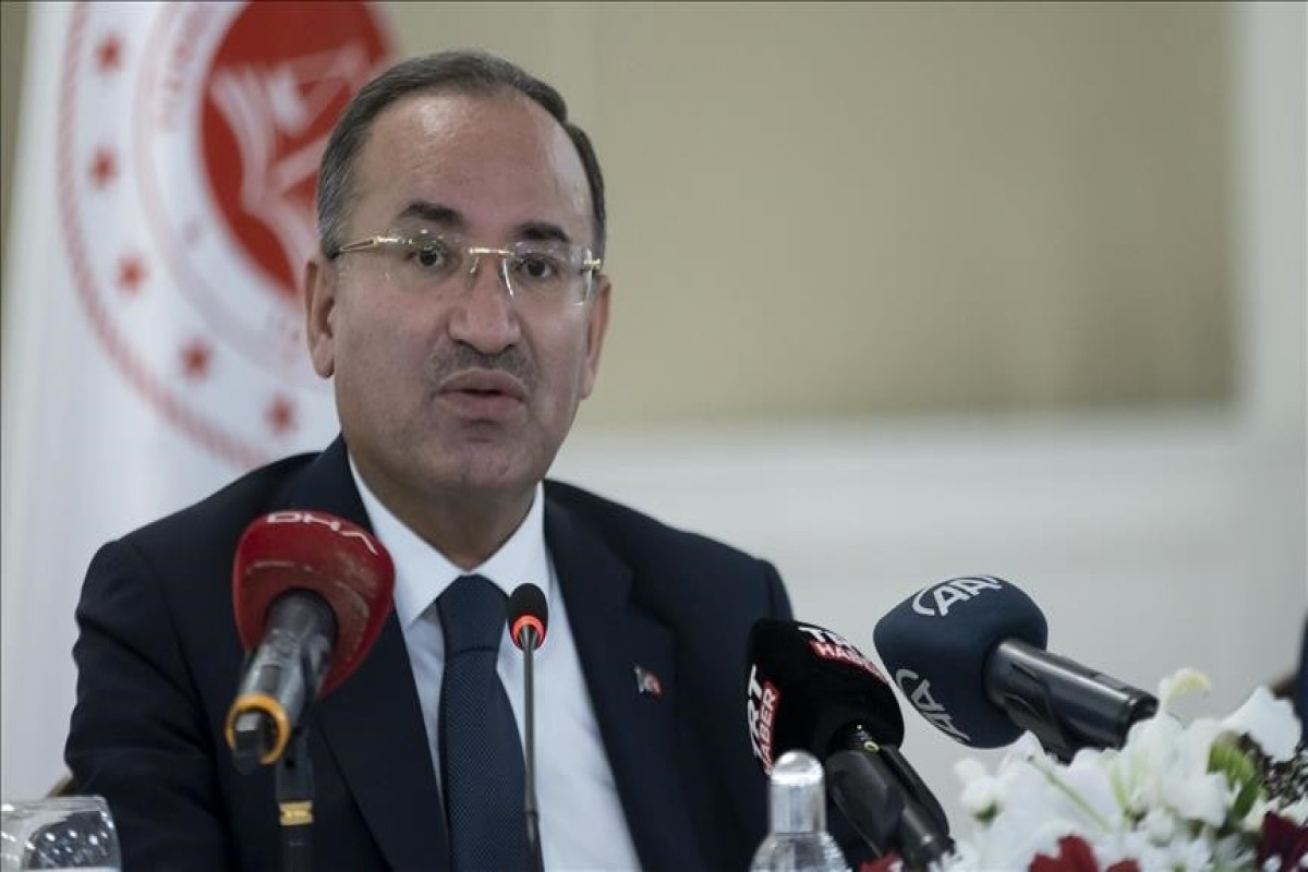 Bozdağ: "İsveç və Finlandiya Türkiyənin şərtini yerinə yetirməyib"