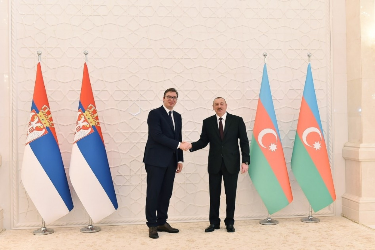 Serbiya Respublikasının Prezidenti Aleksandar Vuçiç və Azərbaycan Respublikasının Prezidenti İlham Əliyev