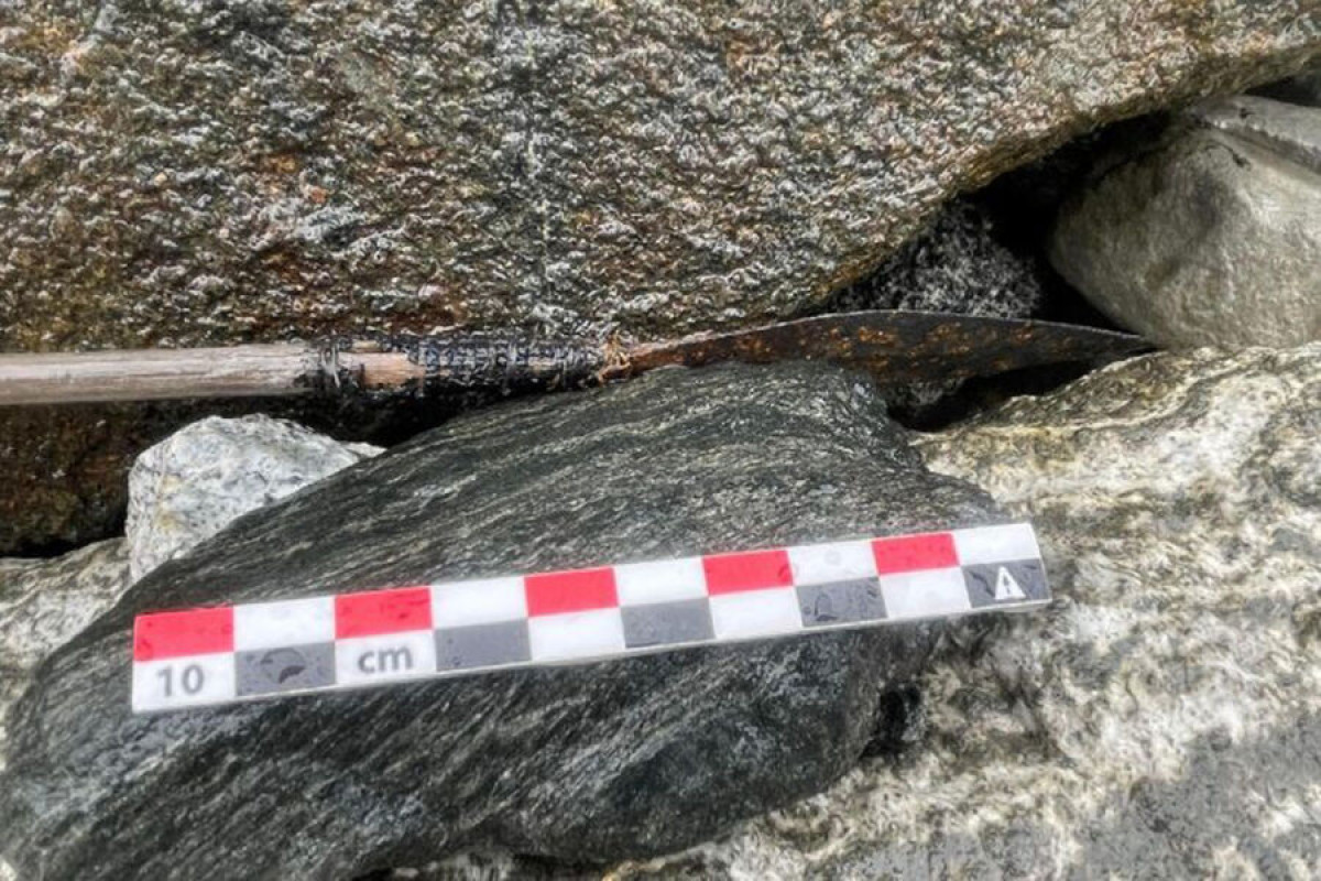 Arxeoloqlar Norveçdə 1500 illik ox tapıblar