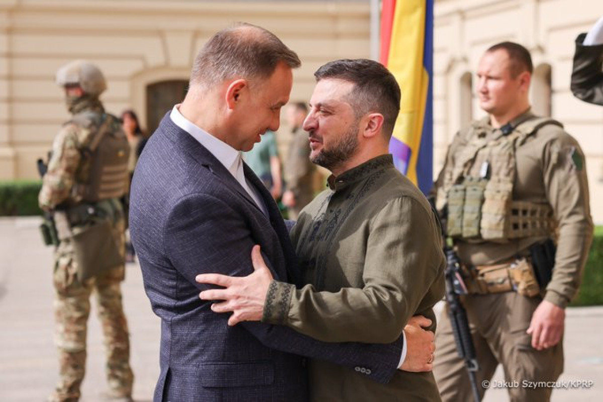 Polşa Prezidenti Zelenski ilə Kiyevdə görüşüb - YENİLƏNİB 