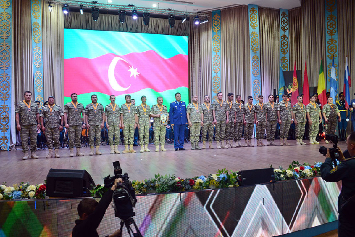 “Artilleriya atəşinin ustaları” müsabiqəsinin bağlanış mərasimi