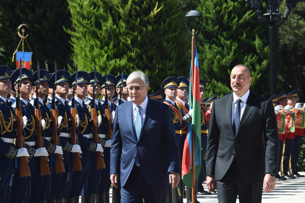 Qazaxıstan Prezidentinin rəsmi qarşılanma mərasimi olub - FOTO 