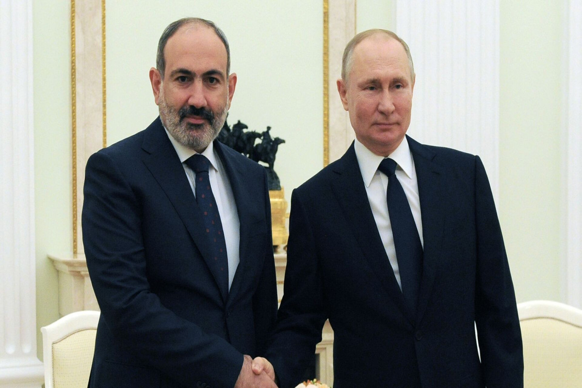 Putinlə Paşinyan üçtərəfli bəyanatların icrasını müzakirə edib