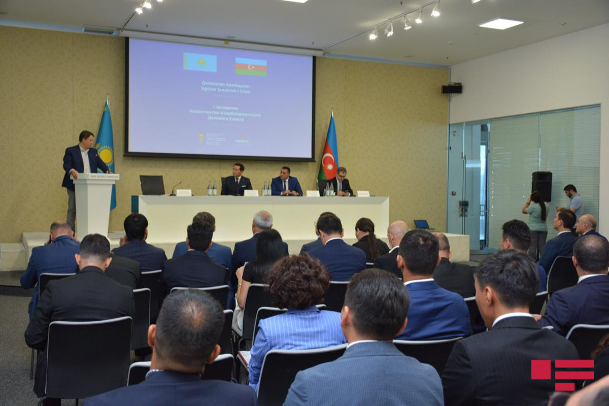 Аян Эренов: Казахстанские компании заинтересованы в инвестировании в Азербайджан